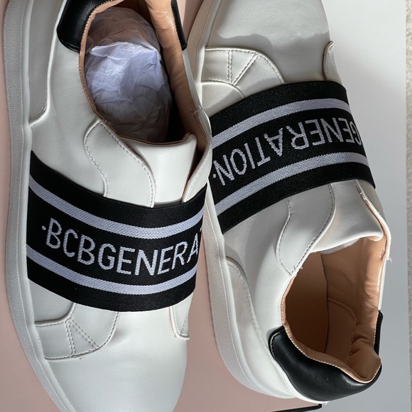 BCBGeneration Obie Sneaker size 9M - Picture 7 of 9